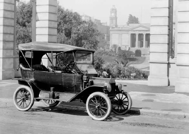 Ford foi a primeira fábrica de automóvel a se instalar no Brasil